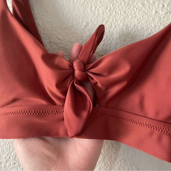 Aerie Longline Scoop Bikini Top Women’s M Rust Knot Front Keyhole Swimwear - Picture 3 of 10